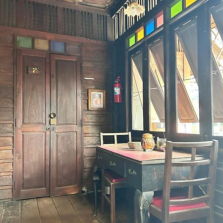 Chest'S Place Bangkok Eksteriør bilde