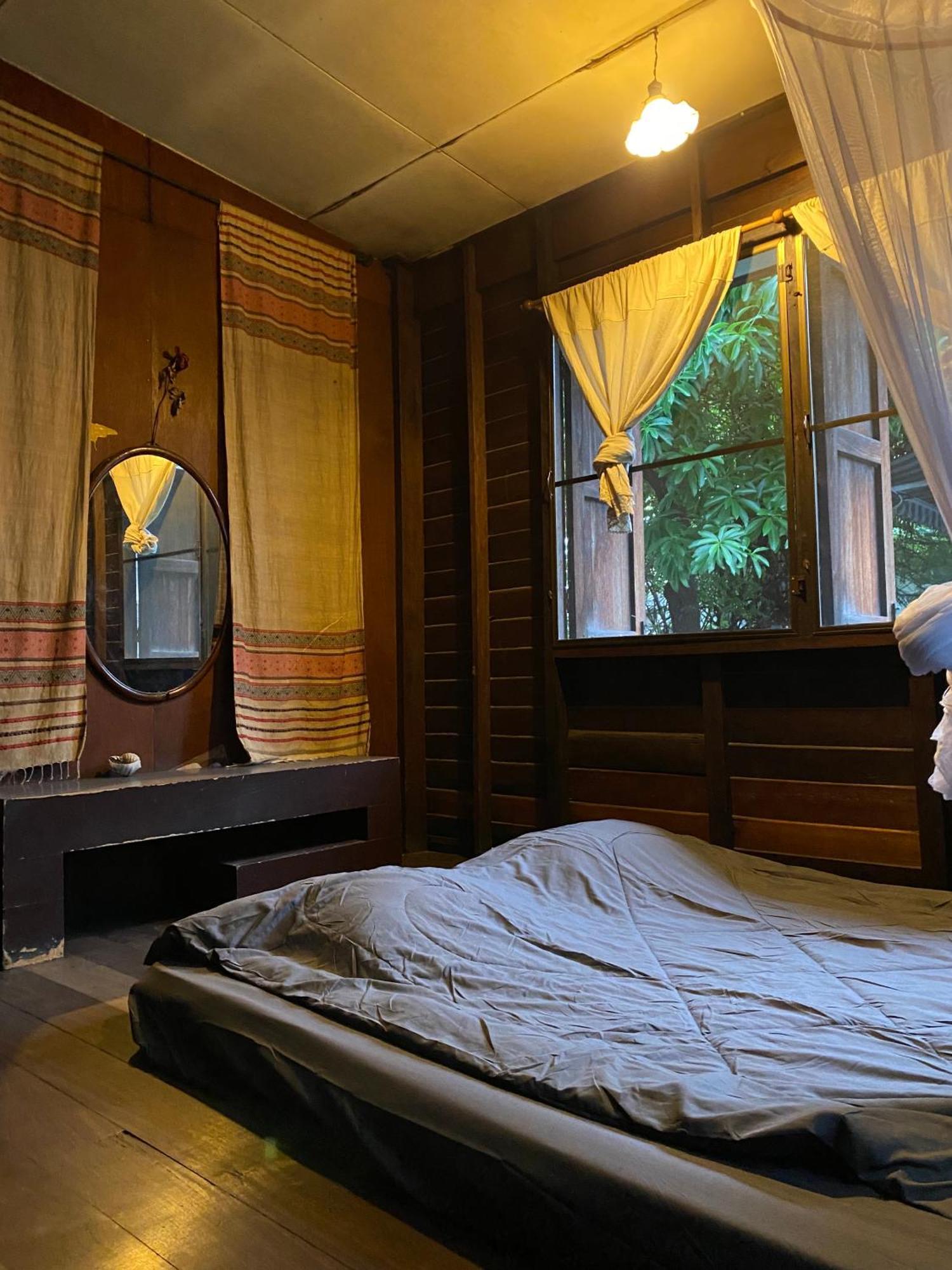 Chest'S Place Bangkok Eksteriør bilde